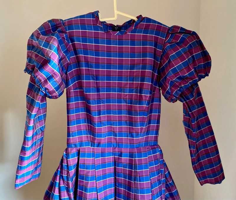 Vestido dama antiga -CARNAVAL