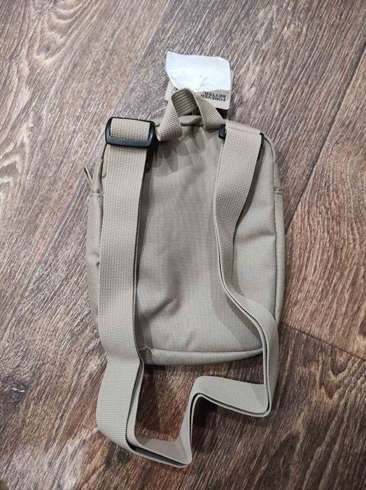 Puma оригінальний месенджер,бананка