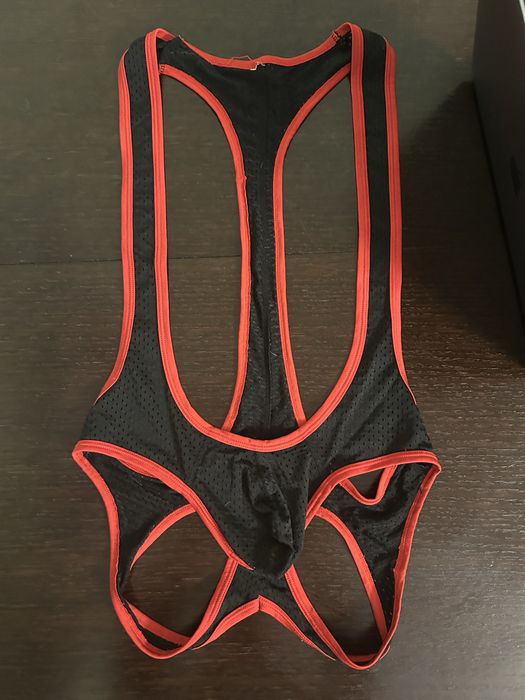 Singlet męski czarno czerwony
