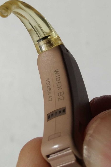 Слуховые аппараты (слуховий пристрій) WIDEX mind 220 / bravo B2