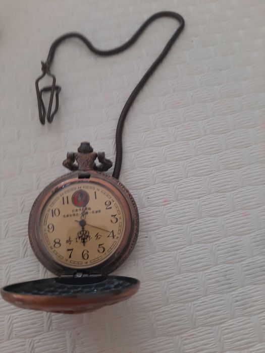 Antigo relógio de bolso chinês Mao Tse Dong