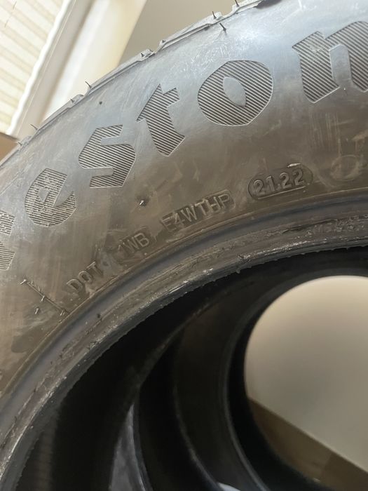 Три шини Firestone WeatherGrip 225/60 R18 100H (всесезонні)