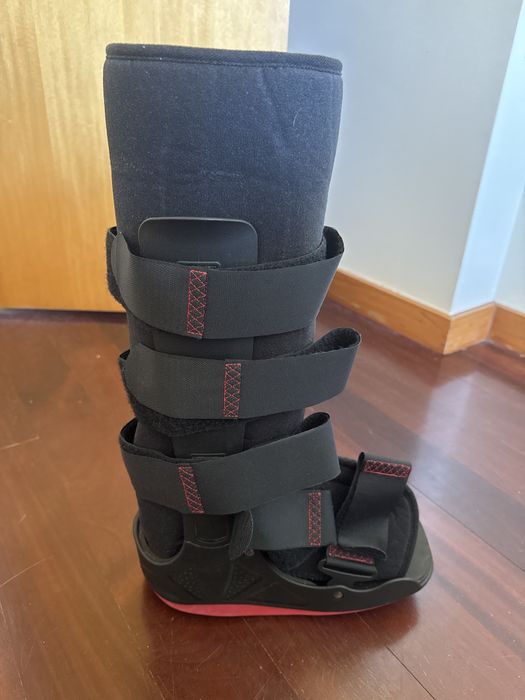 Bota ortopedica L