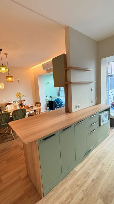 Fazemos sua cozinha, casa de banho, sala de estar e outros,temos prazo para entregas e para pagamento, serviço com excelência.