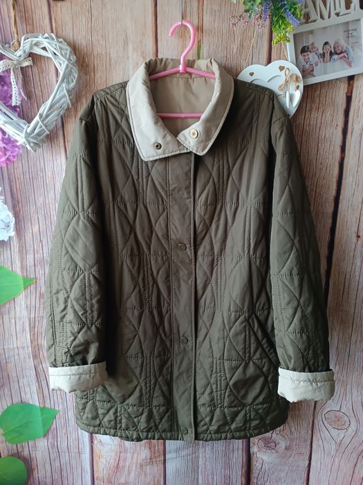 Весняна двостороння куртка р 54.