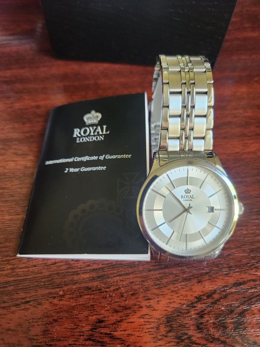 Годинник Royal London