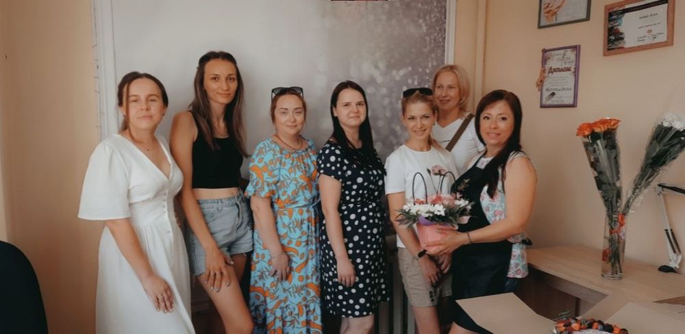 Курсы маникюра ( освой новую профессию) Сильная школа- мощный старт!!!