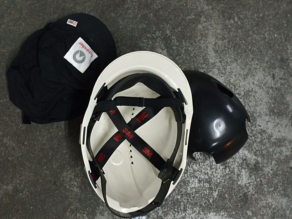 Material EPI - Ténis biqueira aço + capacete