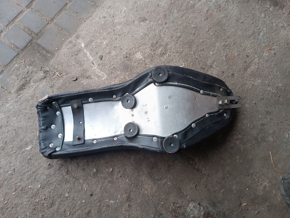 Siedzenie scrambler bober