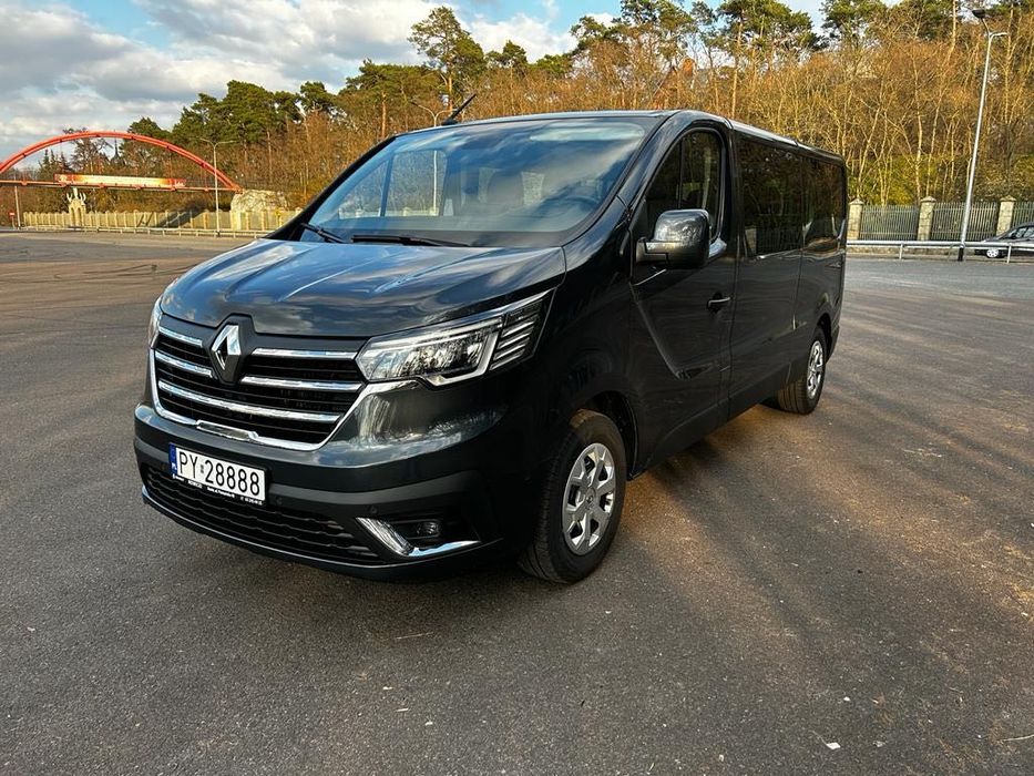 Wypożyczalnia samochodów Busy 9 cio osobowe. Wynajem Busa Samochodu