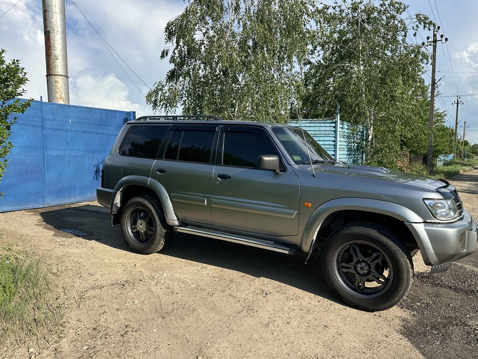 Nissan patrol y61