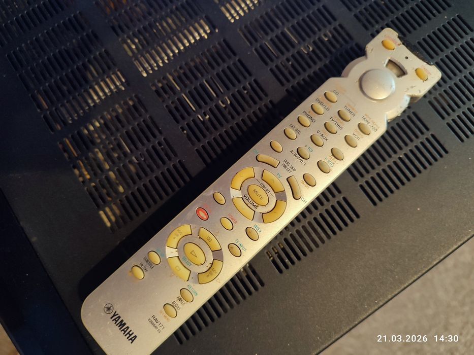 Ресивер Yamaha  RX-V595RDS читать описание.