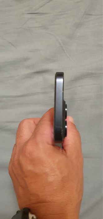 Iphone 15 Pro ainda na garantia