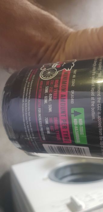 Líquido Tubeless - Muc Off Selante tubeless 1L (anti-furo)
