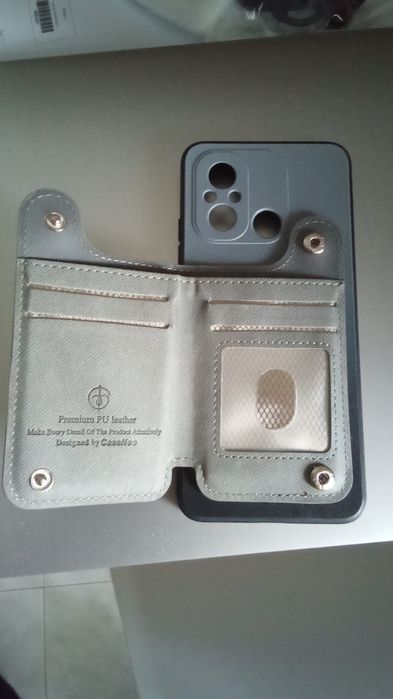 Capa com carteira nova para Xiaomi Redmi 12C=5 euros em Beja