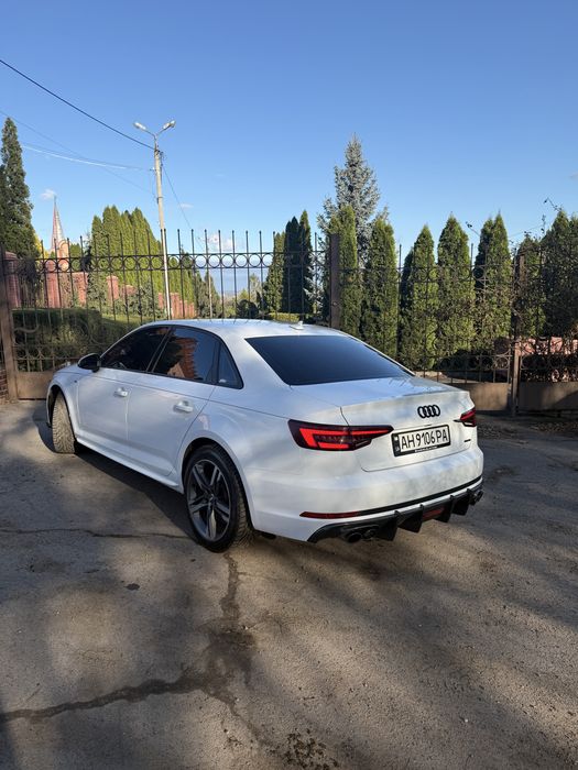 Audi A4 B9 Quattro S-line  | Ідеальний стан