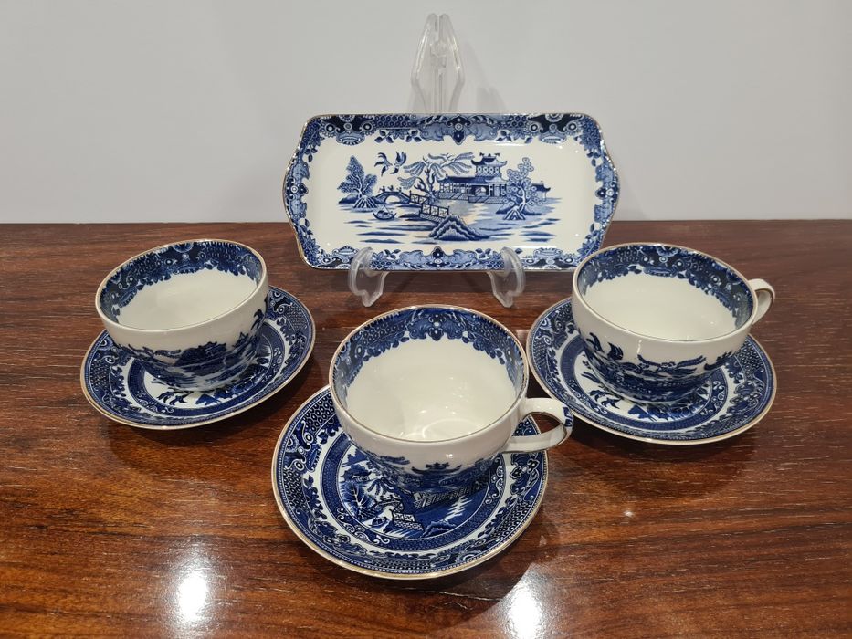 Chávenas inglesas Burleigh ware