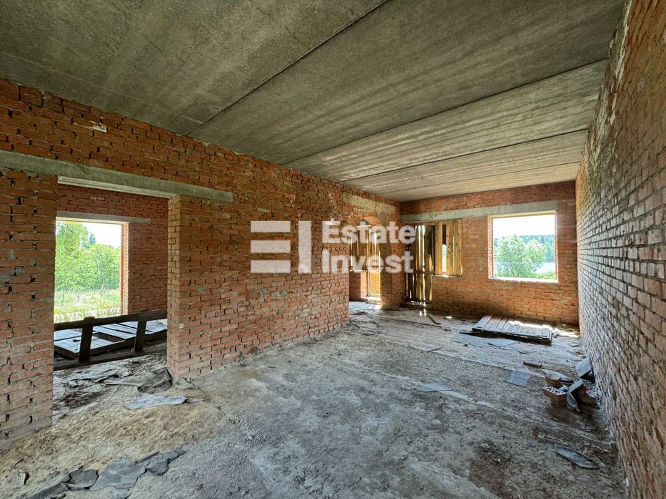 Продаються 2 будинки за ціною одного, с. Литвинівка, 35 км від Києва