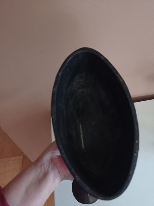 Dwuramienny świecznik z metalu Matrioszka