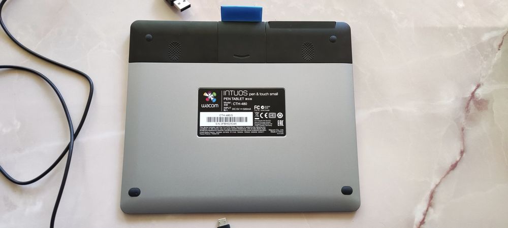 Графічний планшет Wacom CTH-480