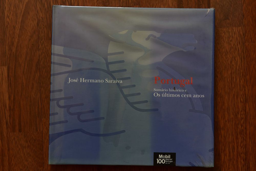 Livro "Portugal - Sumário Histórico e os últimos 100 anos