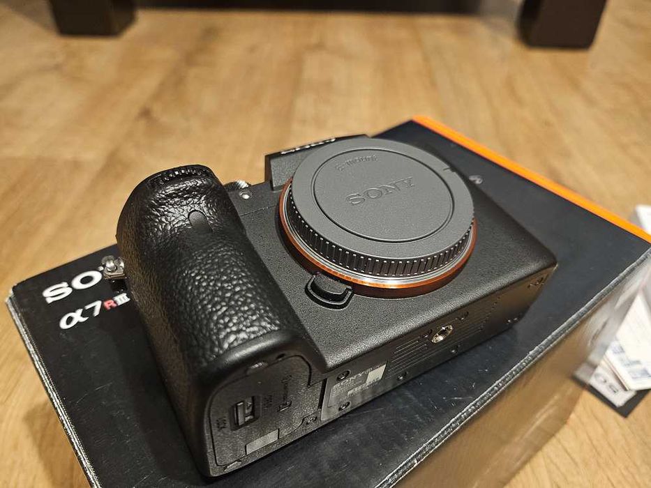 Sony A7R III A7R3 super stan