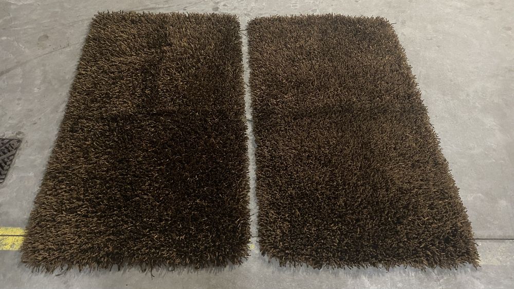 Vendo 2 tapetes para desocupar