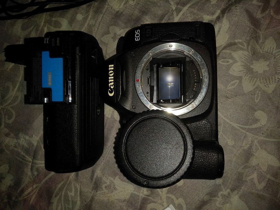 фотоаппарат Canon eos 5d