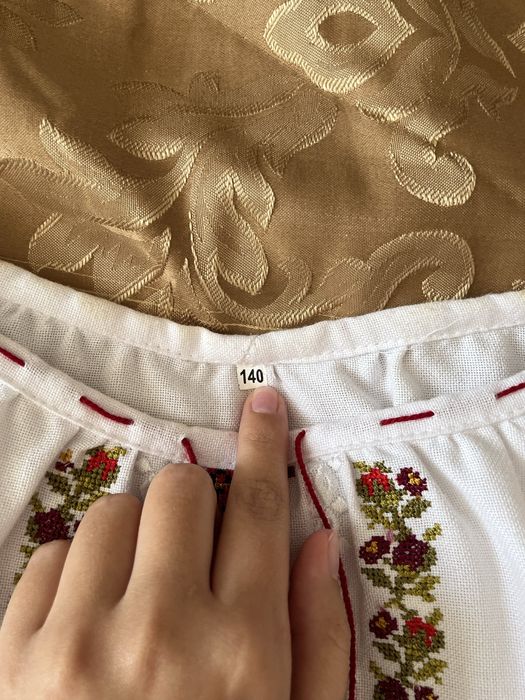 Дитячий одяг для дівчини