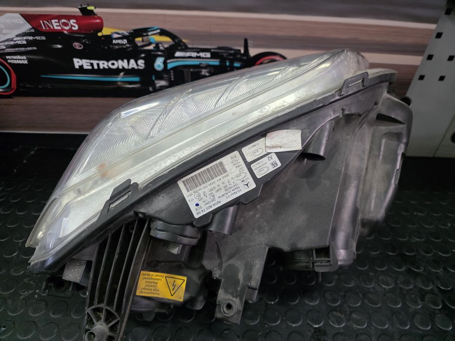 Mercedes glk x204 light bi-xenon A204.820.7559 / A204.820.7459