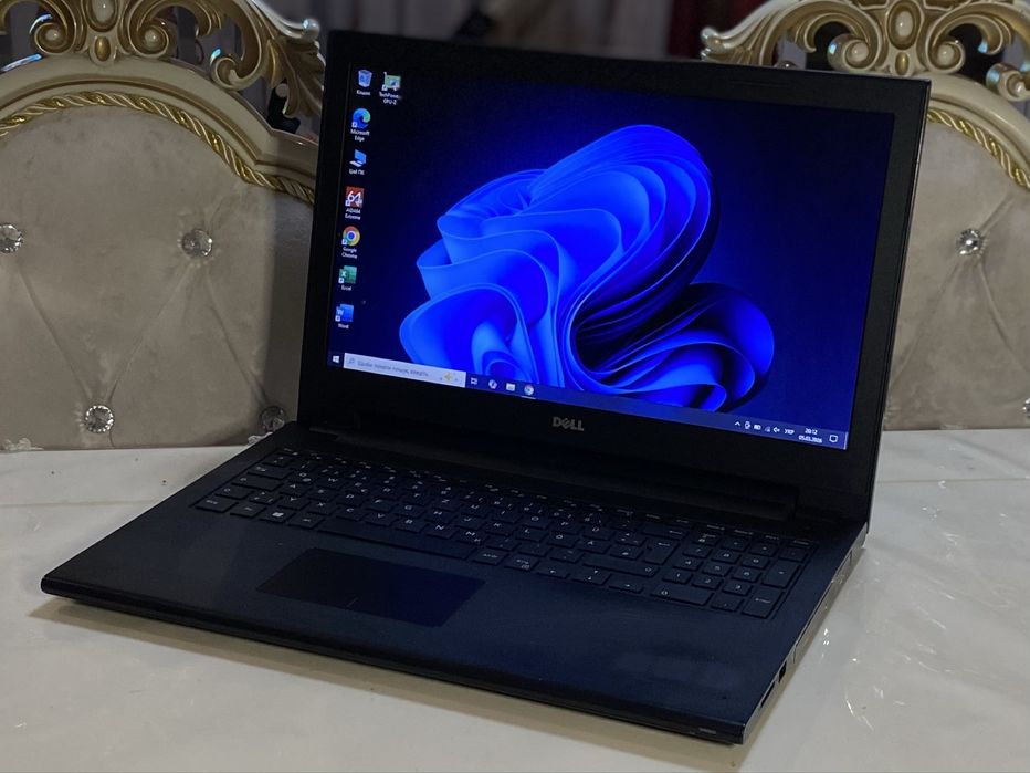 Бюджетный игровой ноутбук / Nvidia 820m / 112 SSD / 4 гб ОЗУ