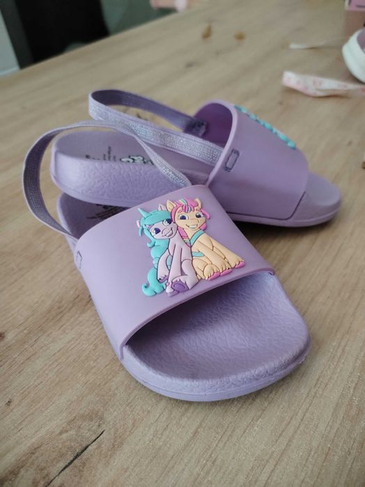 Paczka buty dla dziewczynki wiosna lato 25 26 27