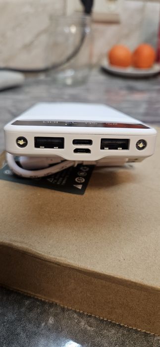 Повербанк 10000 мА новий