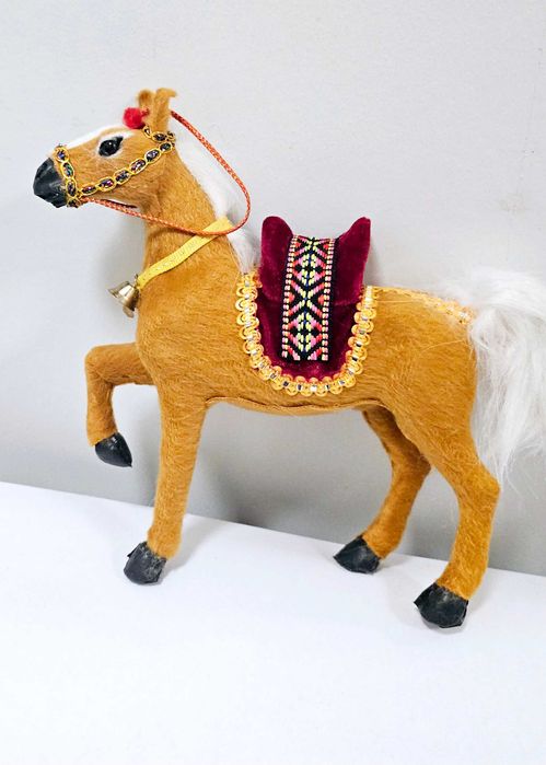 Ozdobna figurka konia