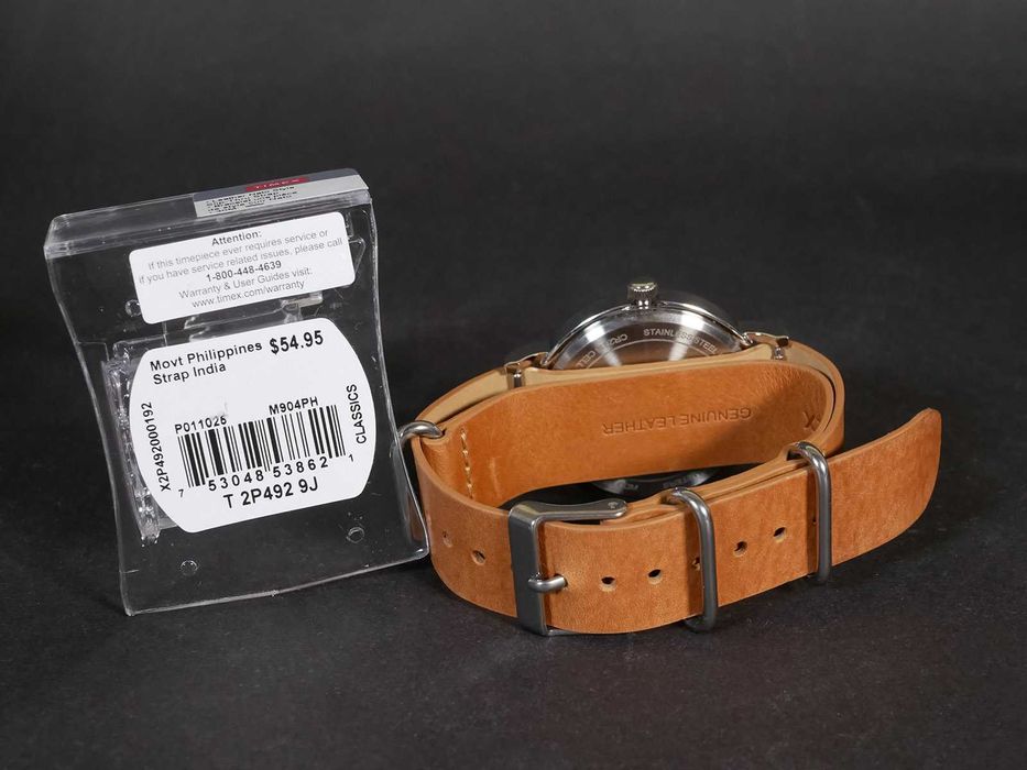 Часы Timex T2P492 Weekender Ø40мм в стиле унисекс  с кожаным ремешком