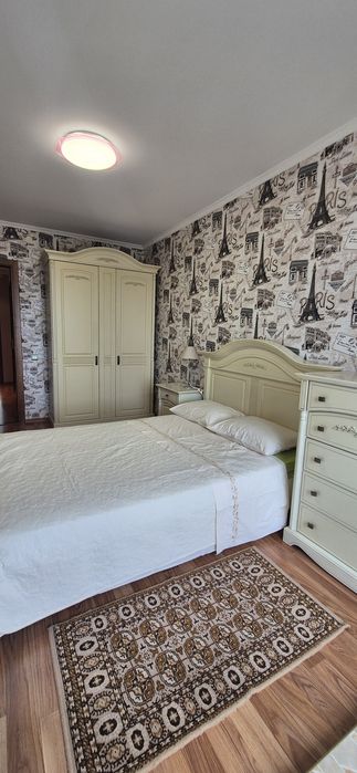 Продам 3-х комнатную, ул.Парковая,70м2, этаж газ