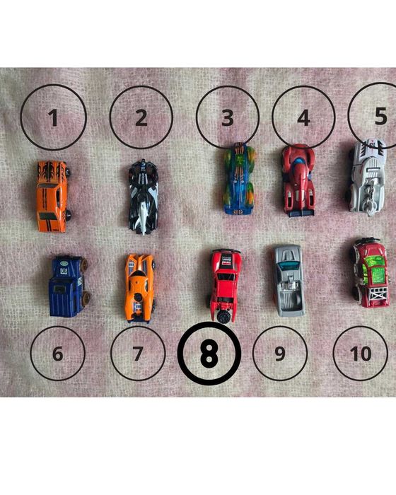 Hotwheels машинки