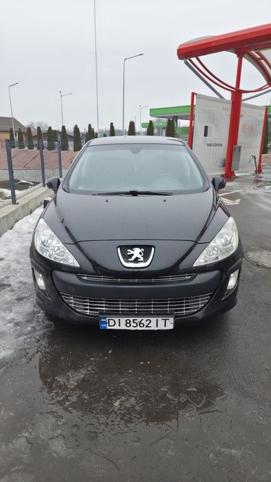 Продам:Пежо 308,2008р