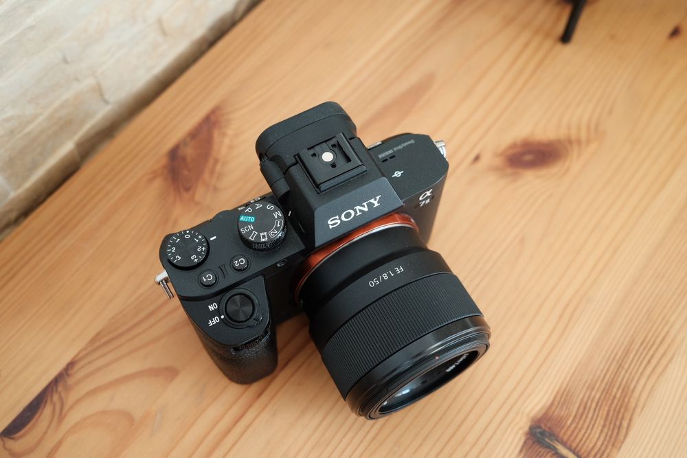 Sony A7II + FE 50mm f/1.8  c/Garantia