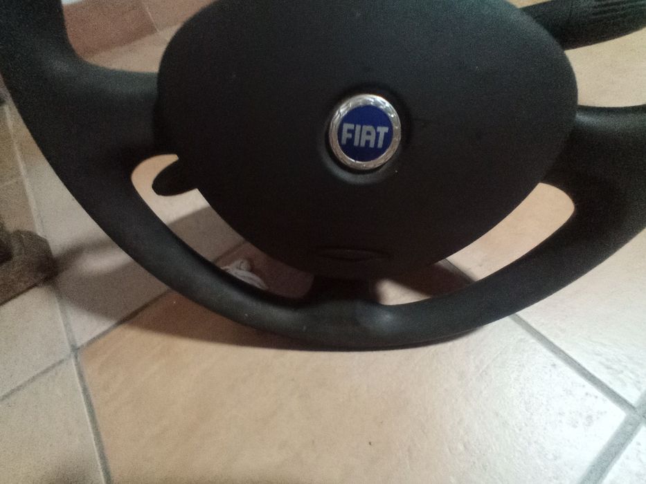 vendo volante e coluna  Fiat palio