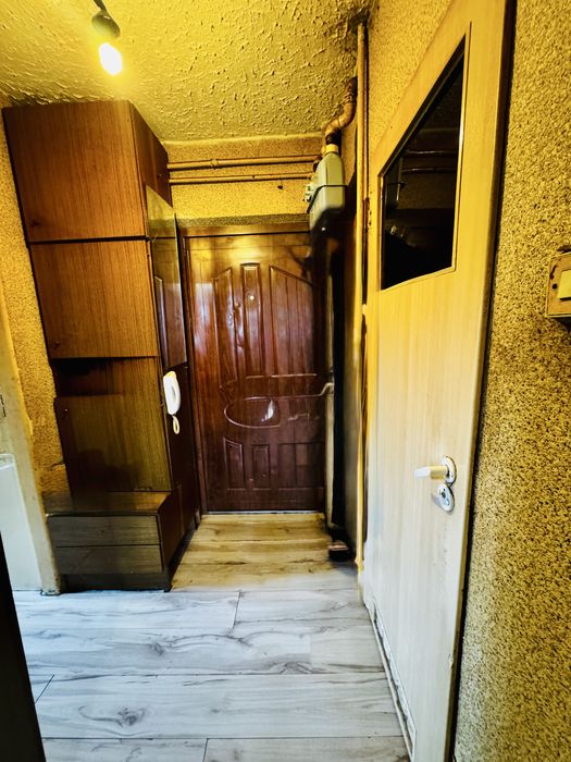 Na sprzedaż 2 pokojowe mieszkanie