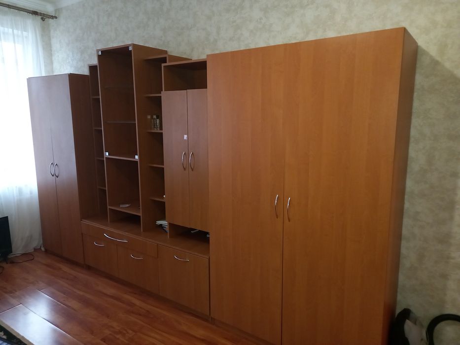 Продам шкаф стенку