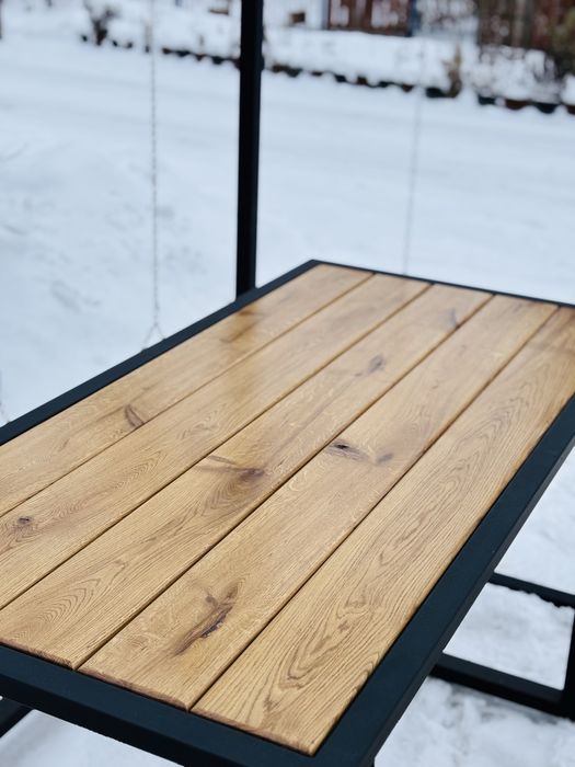 Hustawka z wbudowanym stolem