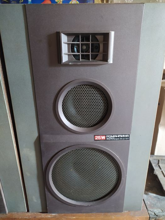 Продам колонки Романтика 25w 1700грн