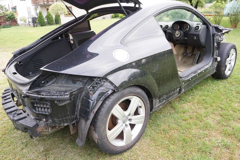 Audi TT 8J mk2 Coupe szkielet błotnik lewy prawy tył tylny buda zawieszenie Całość LY9B*