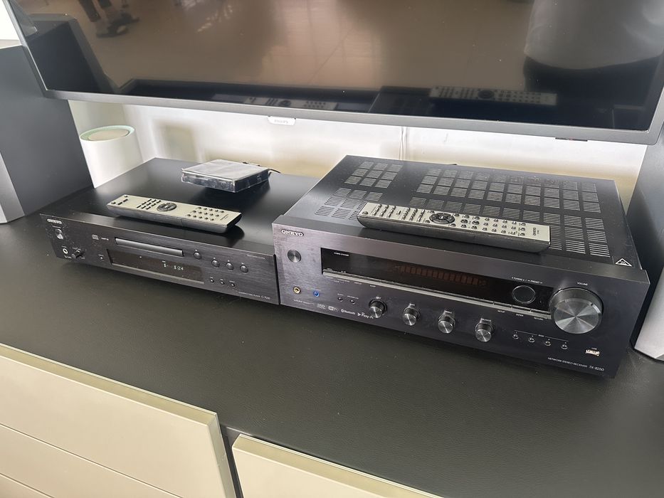 Amplituner onkyo tx-8250 czarny bd stan