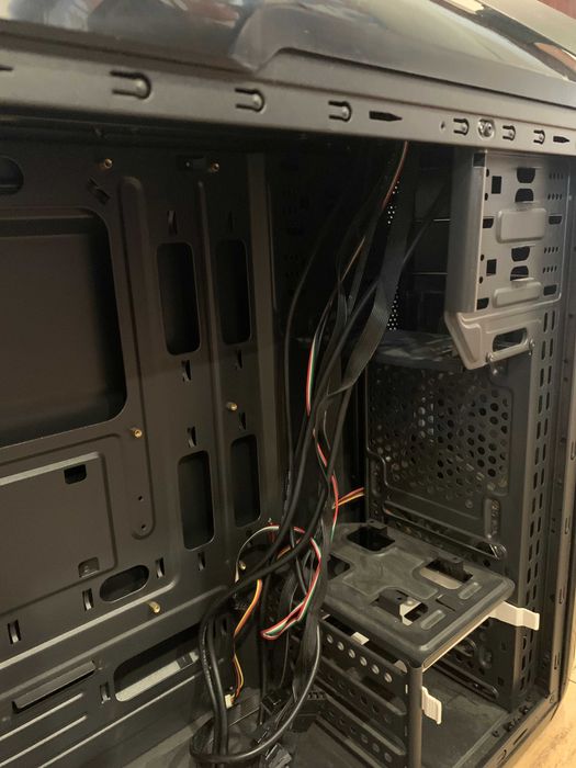 Caixa CoolBox DeepSting