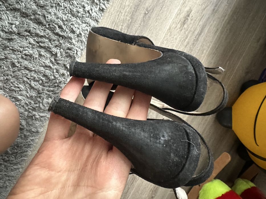 Туфлі ділові,чорні Zara