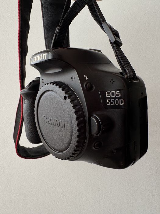 Canon 550d body