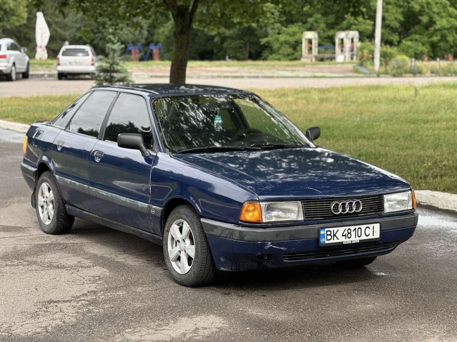 Аudi 80 1988 року